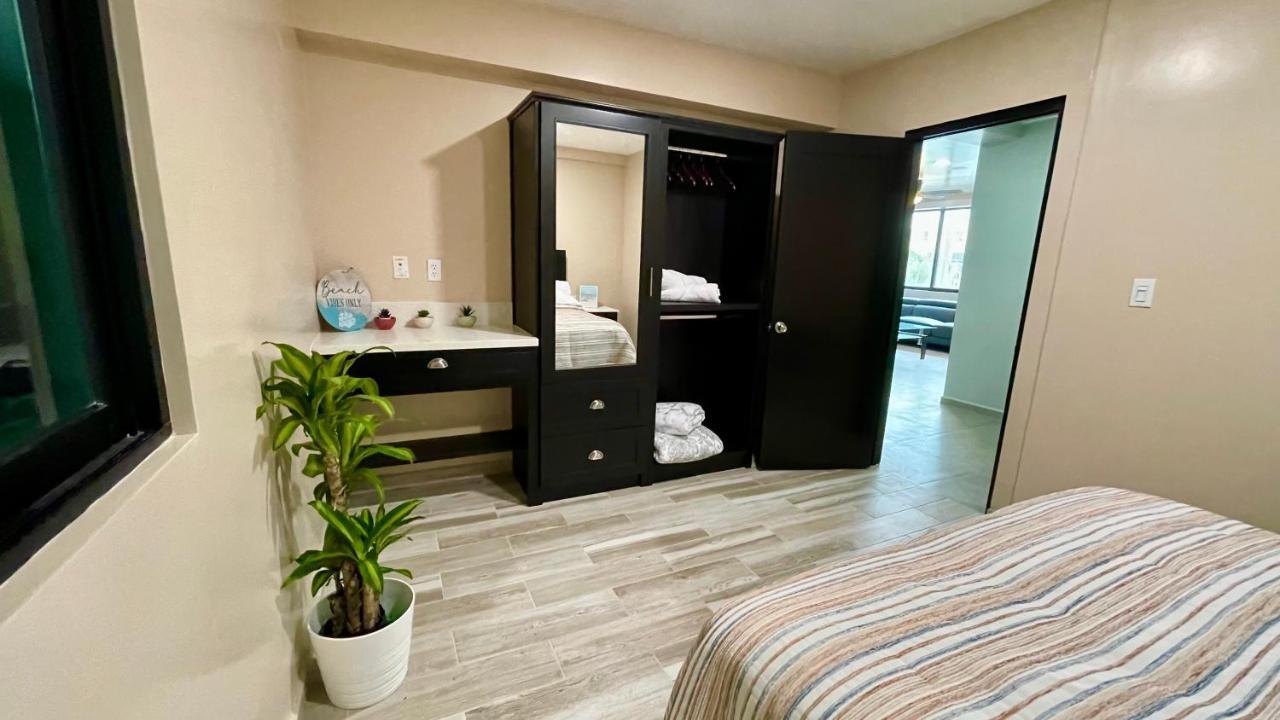 Luxury Condo Downtown ロサリト エクステリア 写真